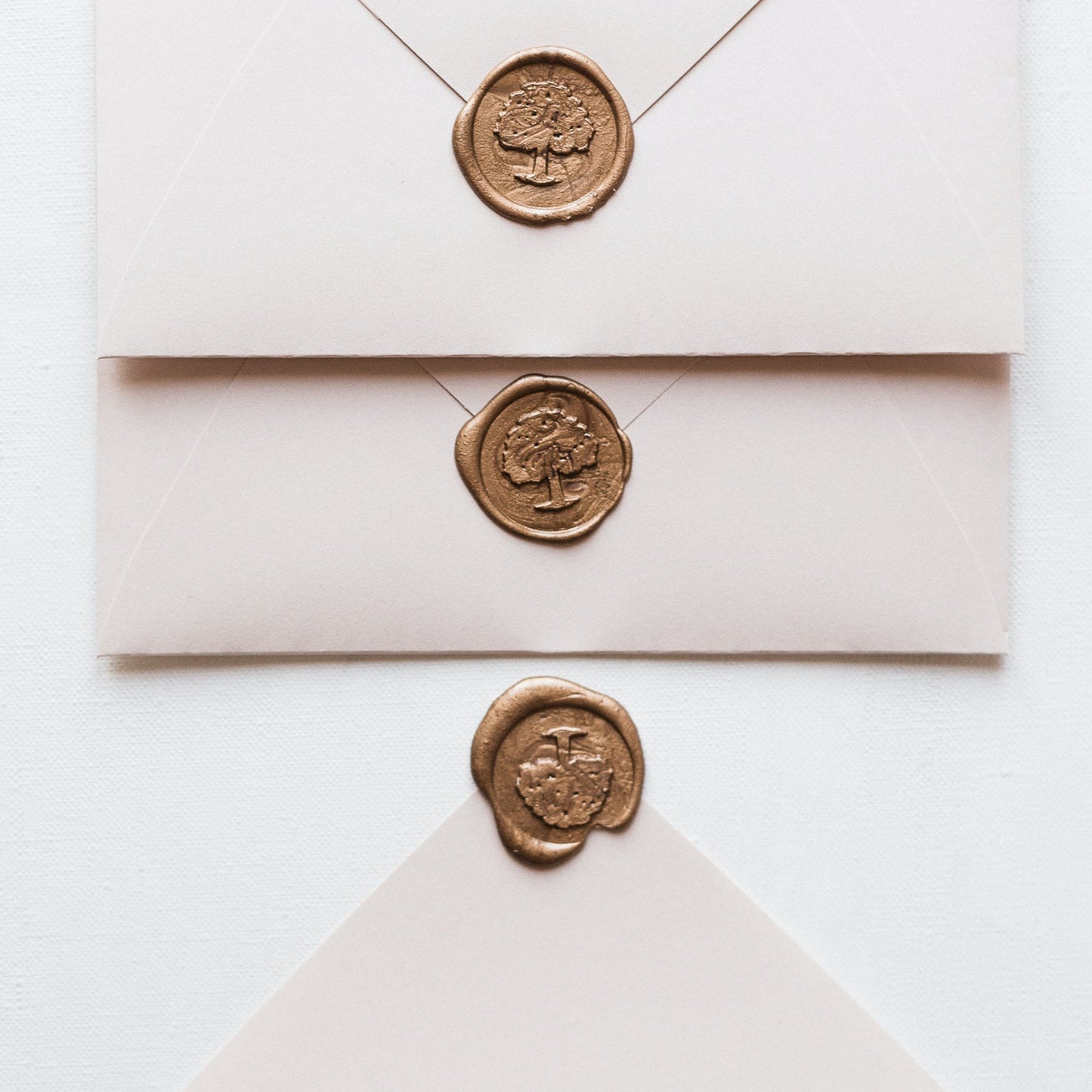 Liefdes brief, brief met hand geschreven letter type met personaliseerde tekst in luxe envelop verzegeld met Gratis Verzendenlakzegel