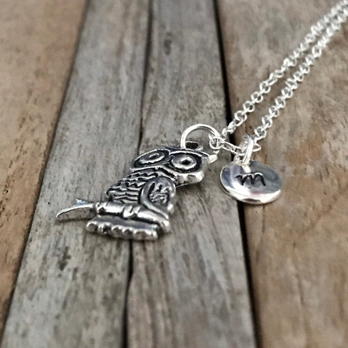 Gepersonaliseerde Uil ketting, Uil juwelier met monogram charme