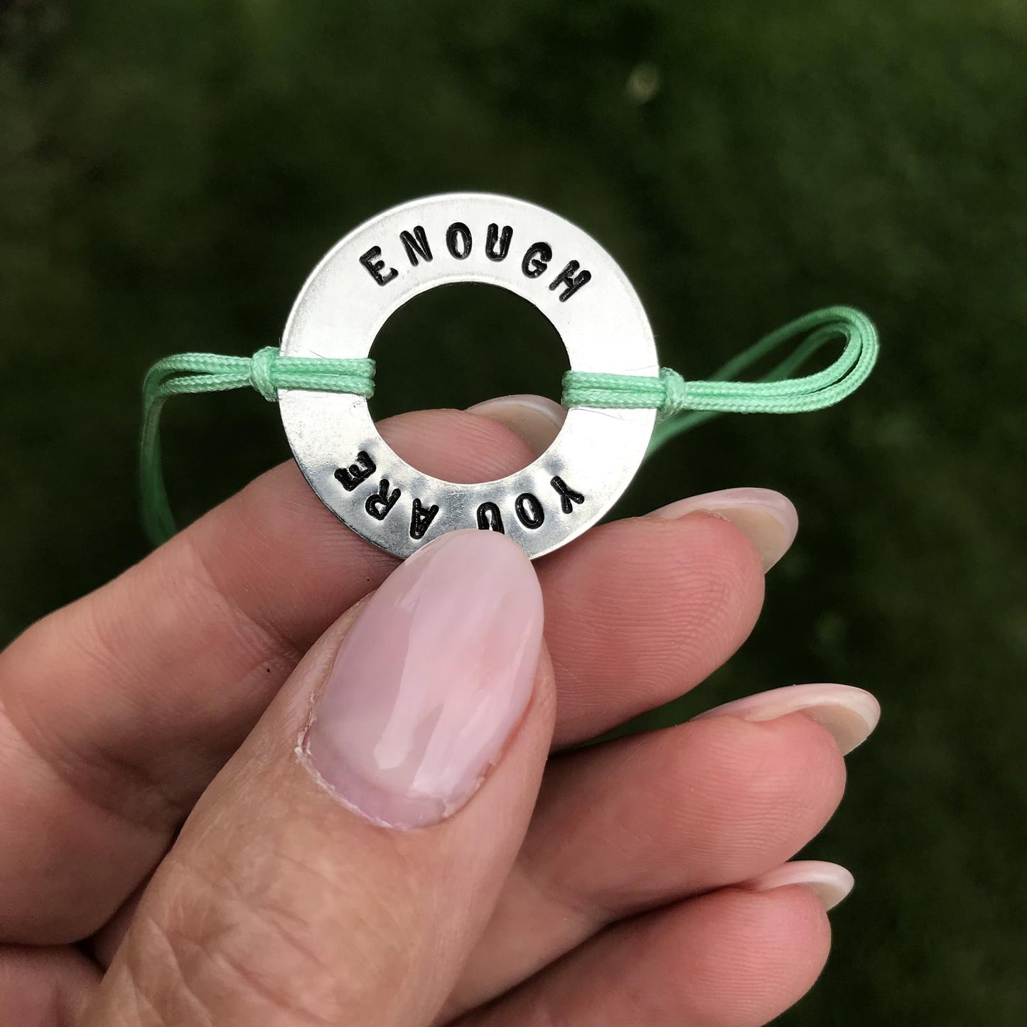 Aangepaste armband, jij bent genoeg, ik ben genoeg, wasmachinearmband, berichtarmband, motiverende armband, KIES JE WOORD, motiverend cadeau