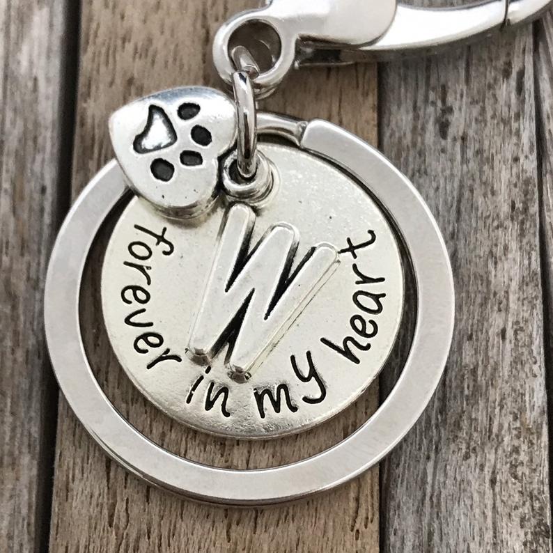 Gepersonaliseerde hondenverlies sleutelhanger