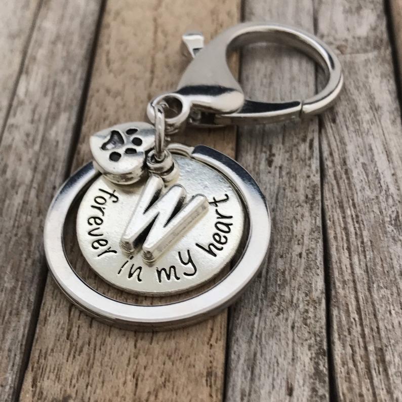 Gepersonaliseerde hondenverlies sleutelhanger