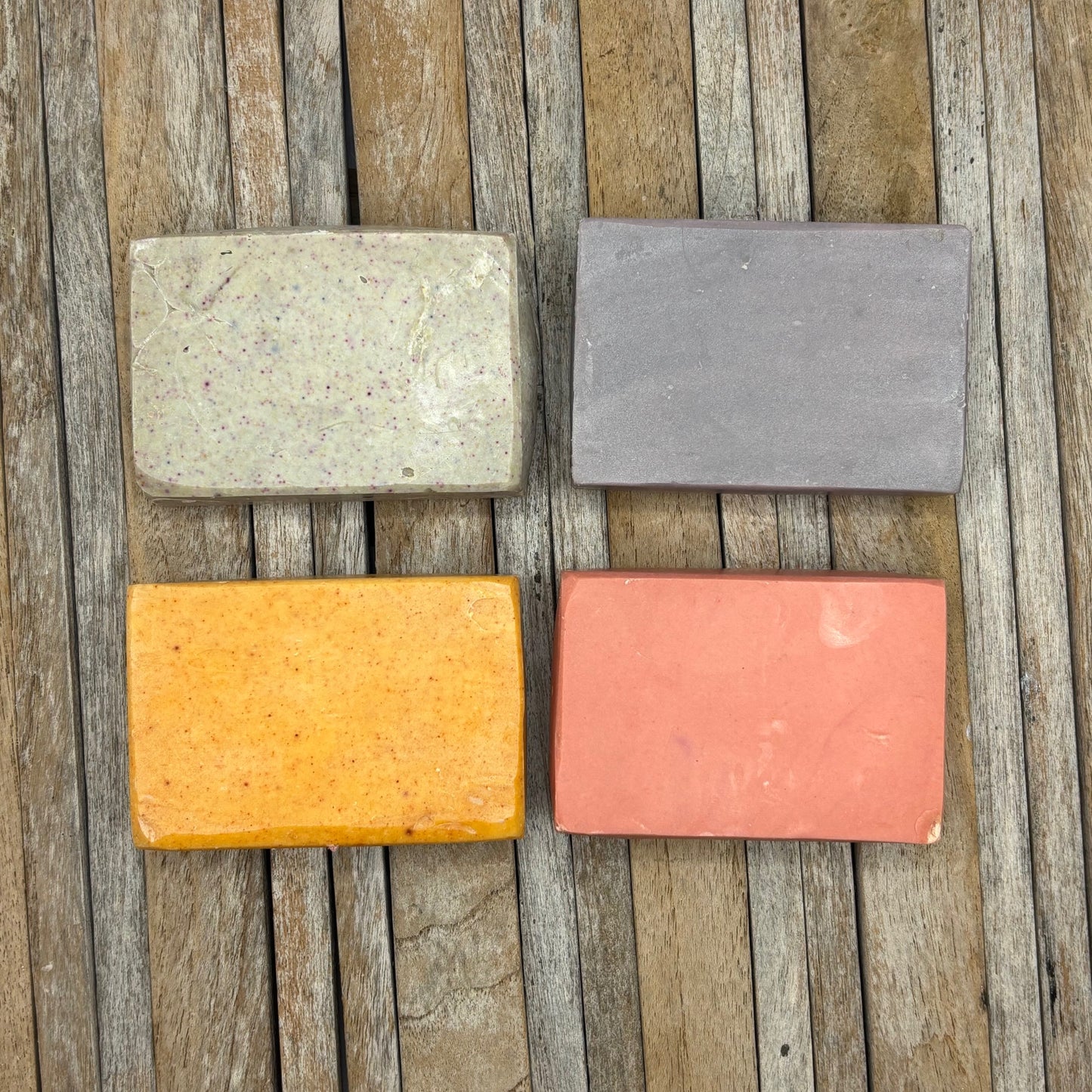 Set van 4 Plasticvrij Beef Tallow Rundervet zeep voor mannen Turmeric, Sand, Cement en Brick 2