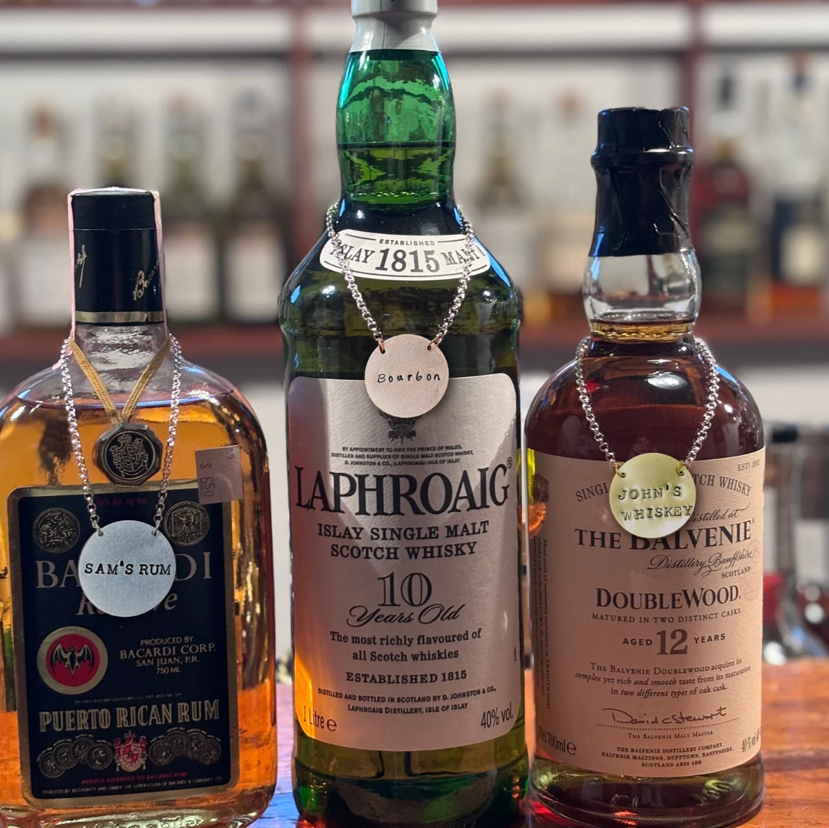 Keychain personalized with name, number or text FREE SHIPPING 