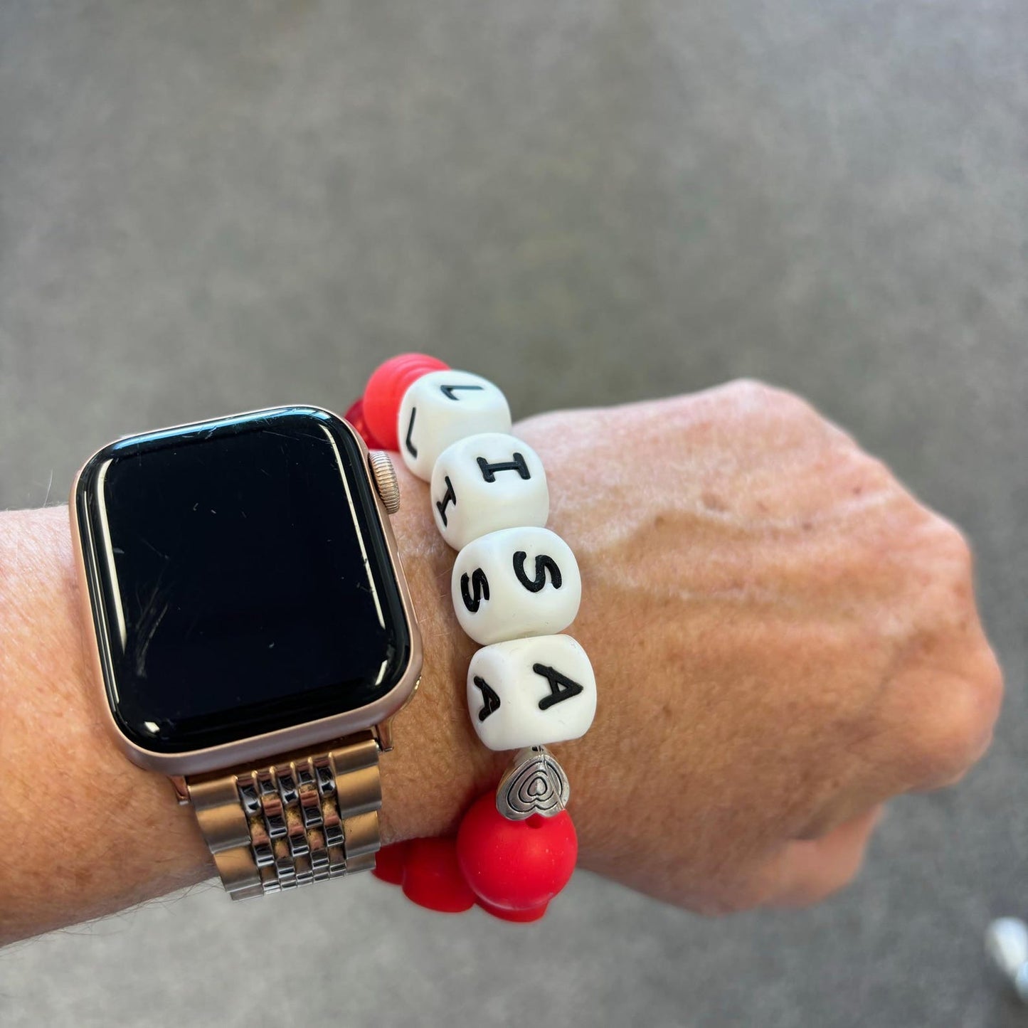 Gepersonaliseerde XL Grote siliconen kralen sleutelhanger met naam wristlet armband GRATIS VERZENDEN