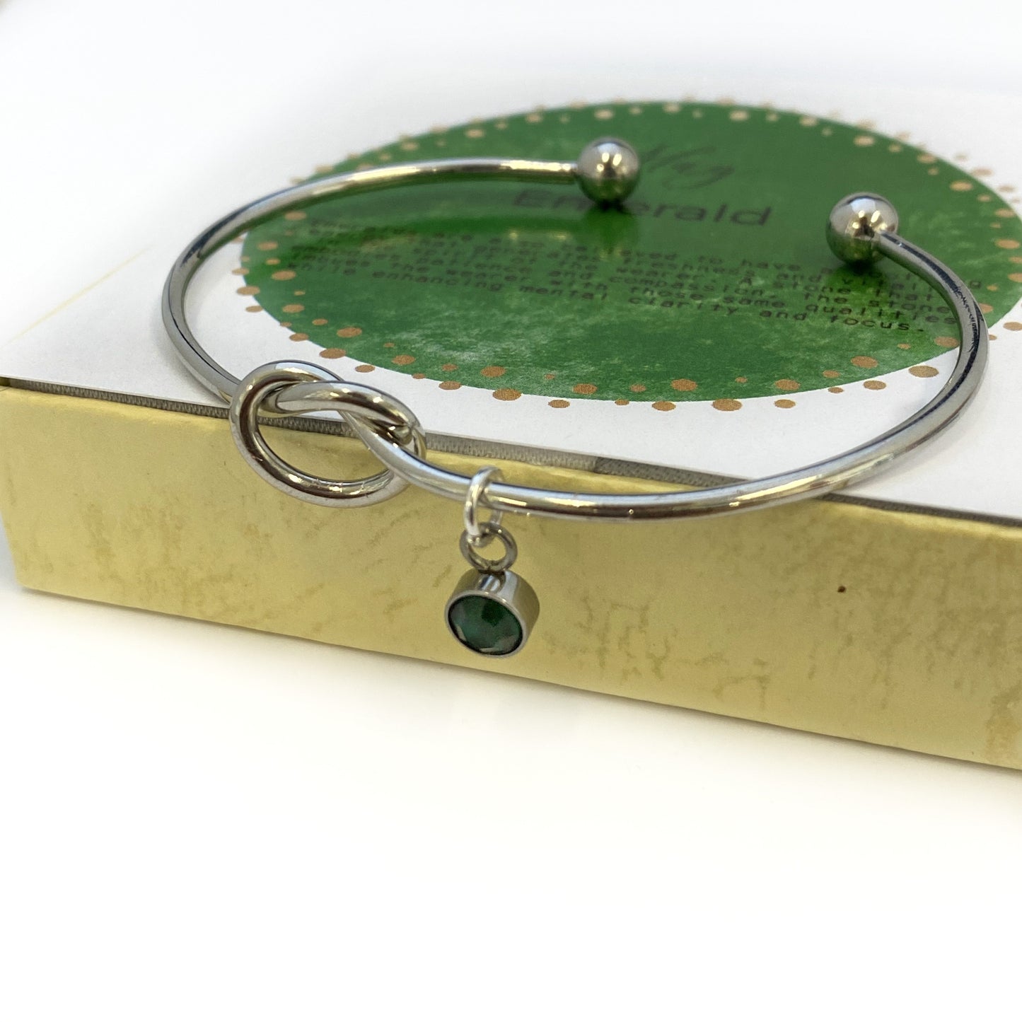 Mei Emerald Birthstone Armband, Gepersonaliseerde Bruidsmeisje Cadeau, Mei Verjaardagscadeau, Emerald geboortesteen, Mei Sieraden, Mei geboortesteen charme,